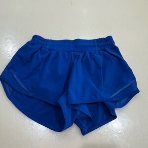 Lululemon 2.5 shorts (rare color)